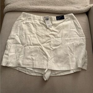 abercrombie & fitch linen blend mini skort in white (curve love)